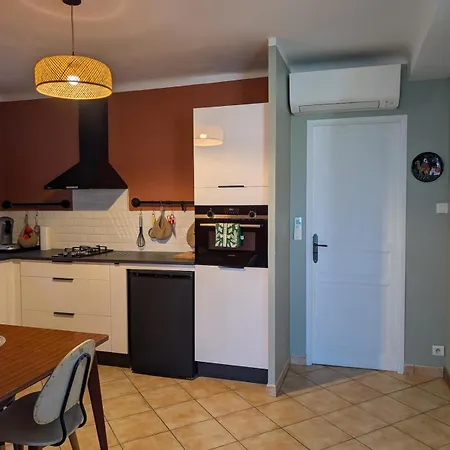 Authentiques Au Pays Des Lavandes Holiday home Valensole
